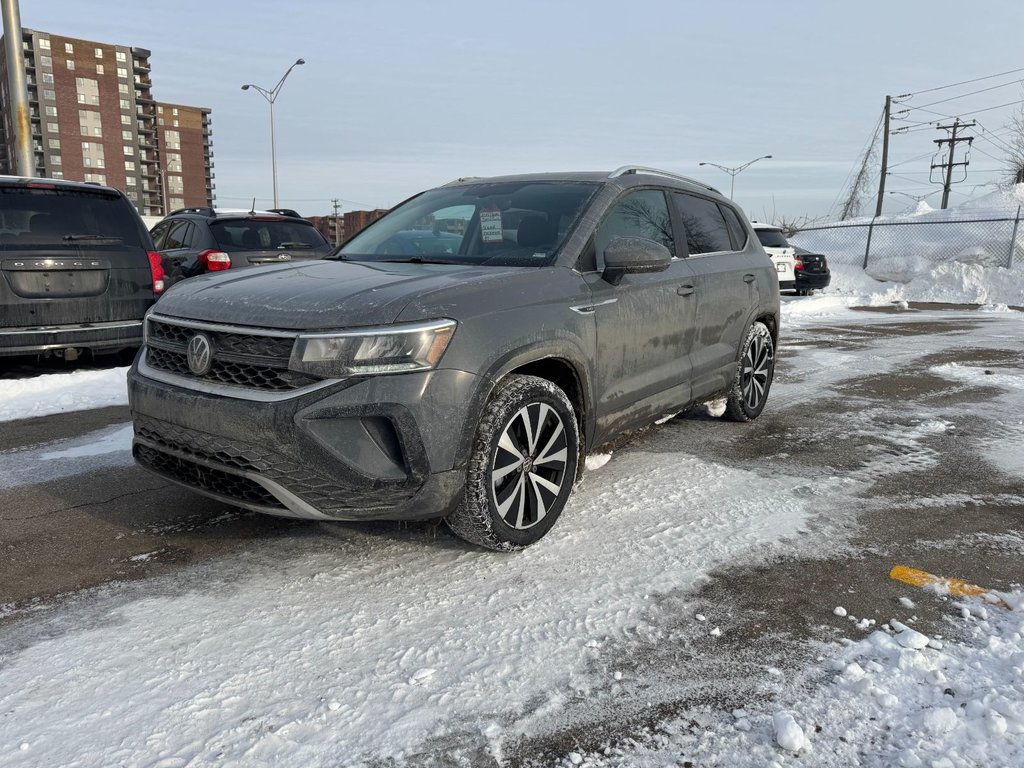 Volkswagen Taos Comfortline 2023 à Laval, Québec - 1 - w1024h768px