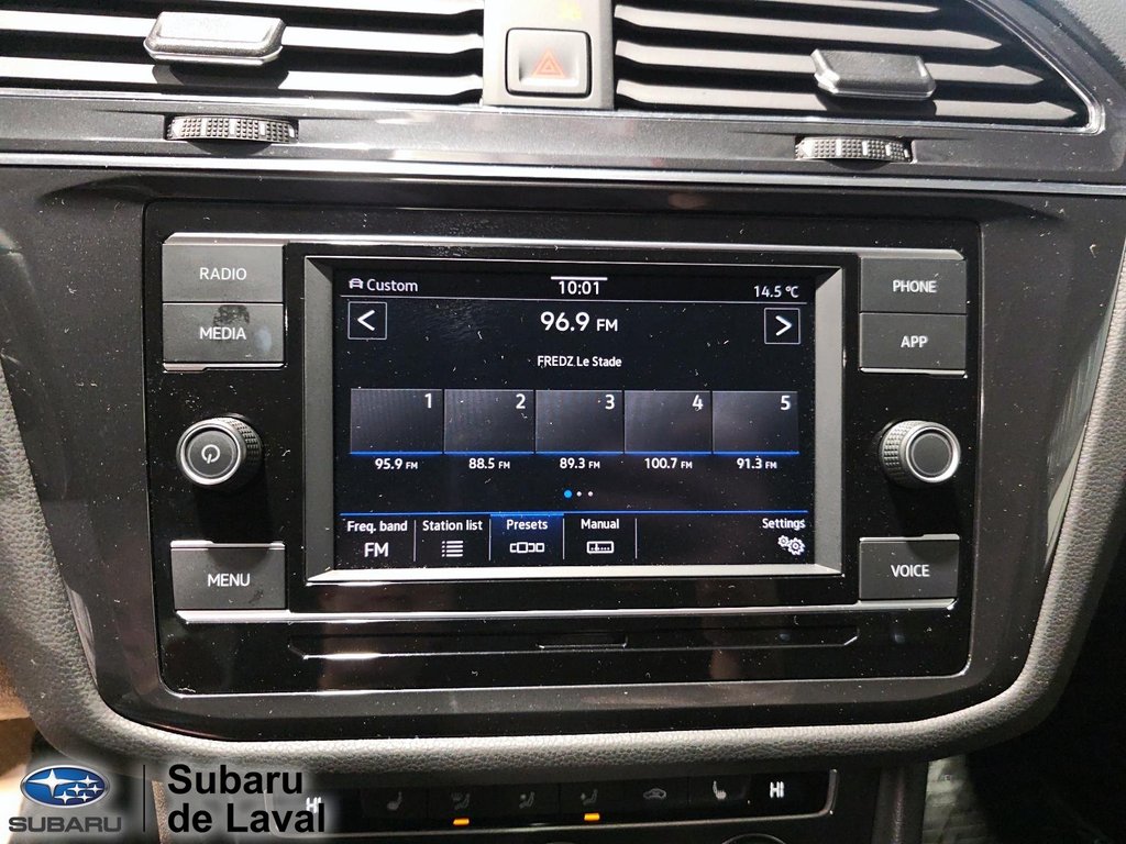 2020 Volkswagen Tiguan Comfortline in Laval, Quebec - 11 - w1024h768px