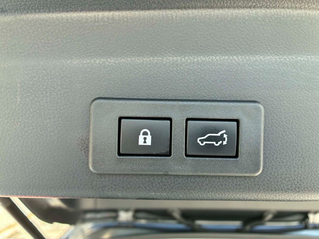 Subaru Ascent Touring 2023 à Granby, Québec - 5 - w1024h768px