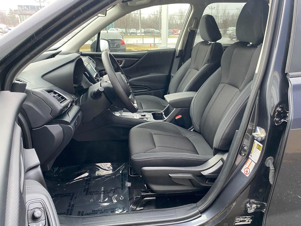 2019  Forester Base in Granby, Quebec - 12 - w1024h768px
