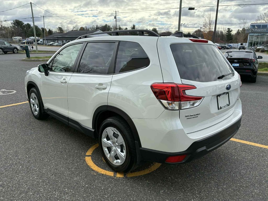 Subaru Forester Base 2024 à Granby, Québec - 3 - w1024h768px
