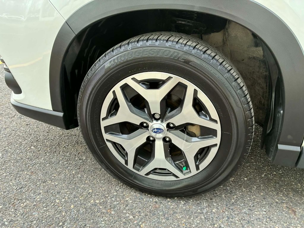 Subaru Forester Touring 2024 à Granby, Québec - 11 - w1024h768px