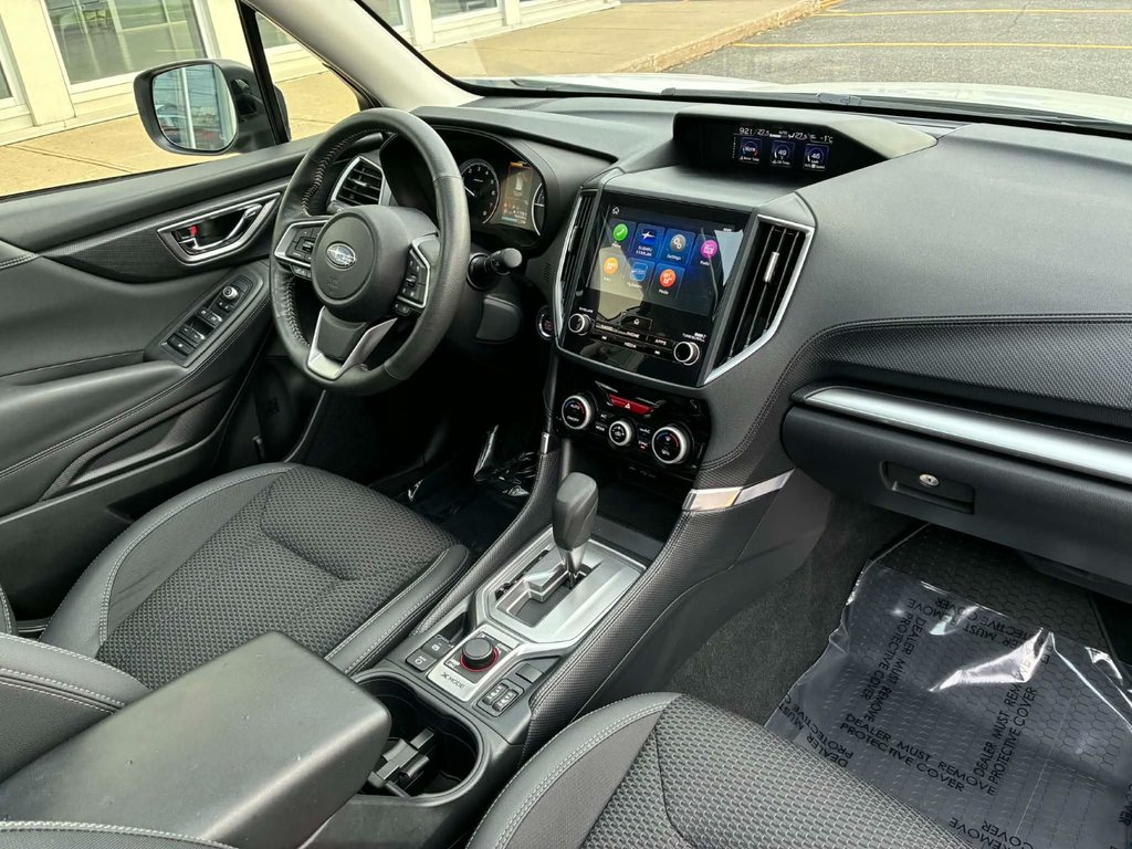 Subaru Forester Touring 2024 à Granby, Québec - 16 - w1024h768px