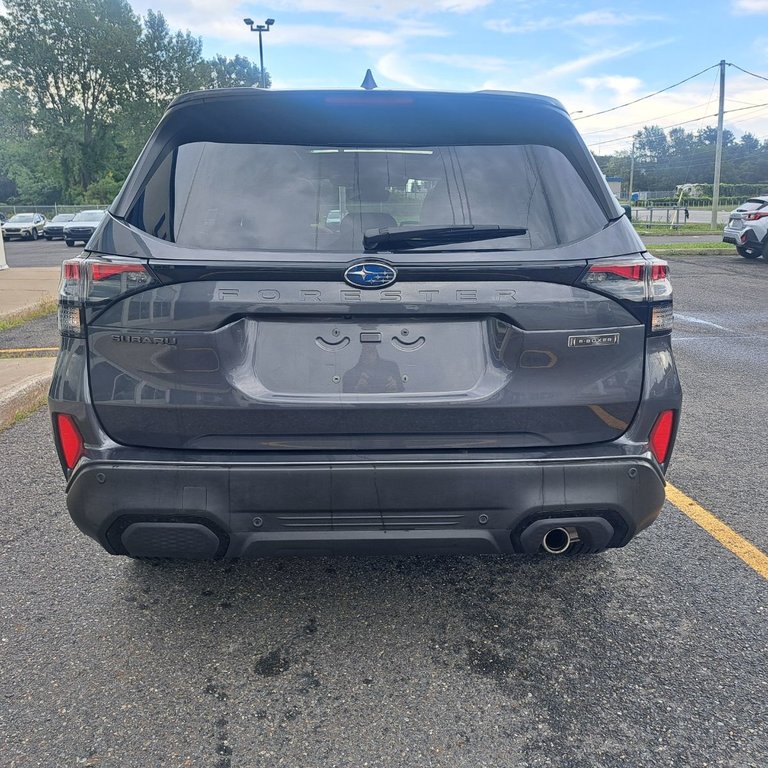 Subaru Forester e-BOXER Hybrid Premier 2025 à Granby, Québec - 3 - w1024h768px