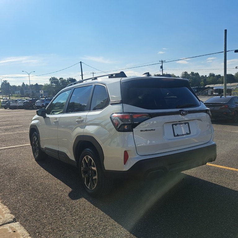 2025 Subaru Forester Convenience in Granby, Quebec - 3 - w1024h768px