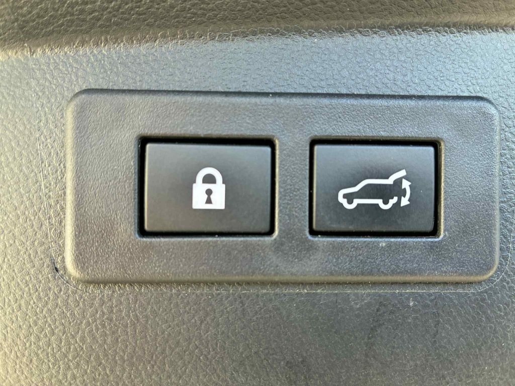 2021 Subaru Outback Premier in Granby, Quebec - 17 - w1024h768px