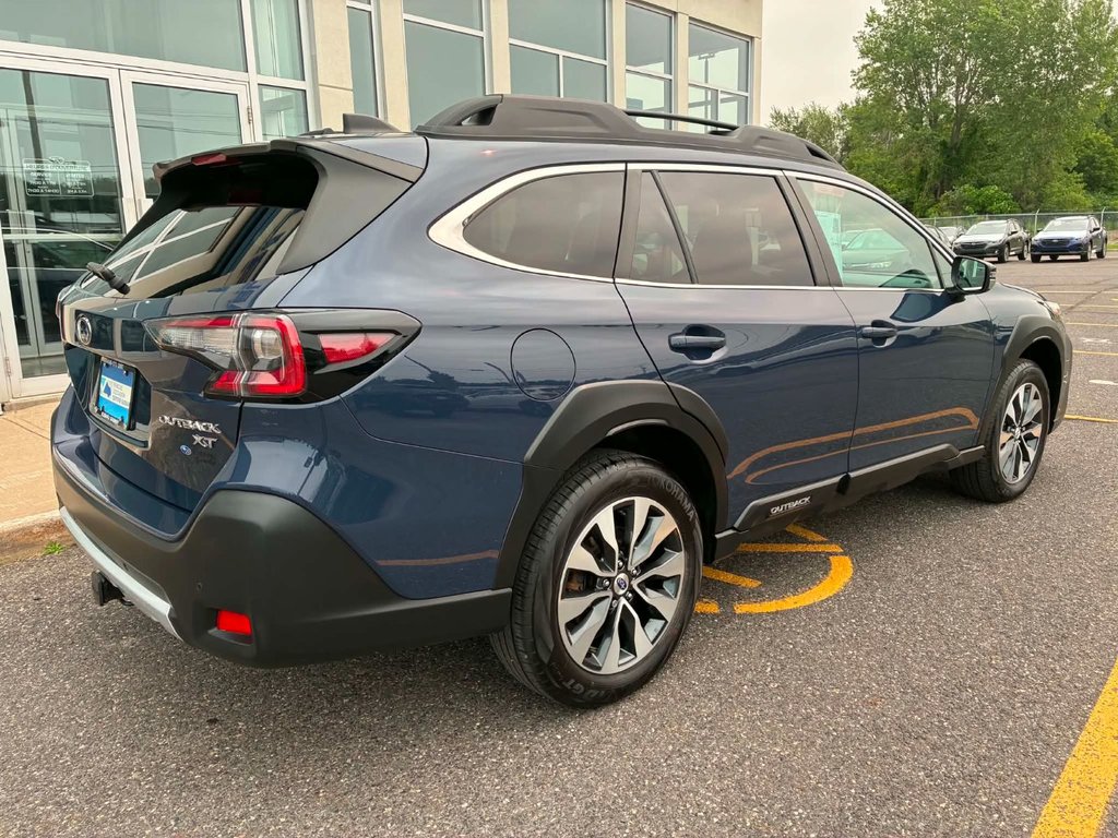 2023 Subaru Outback Limited XT in Granby, Quebec - 7 - w1024h768px