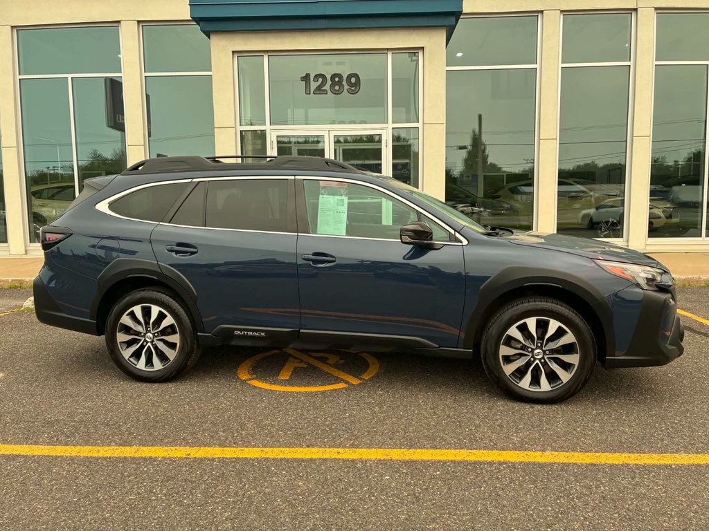 2023 Subaru Outback Limited XT in Granby, Quebec - 8 - w1024h768px