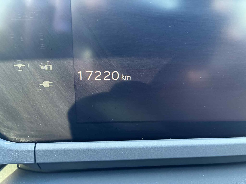 2024 Subaru Solterra AWD in Granby, Quebec - 18 - w1024h768px