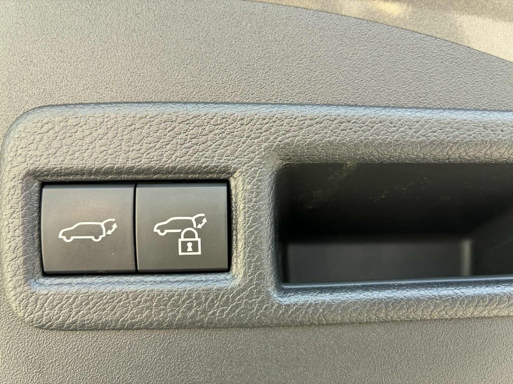 2024 Subaru SOLTERRA Technologie in Granby, Quebec - 15 - w1024h768px