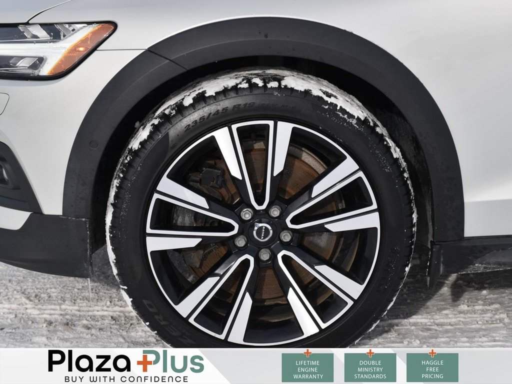 2022 Volvo V60 CROSS COUNTRY T5-6