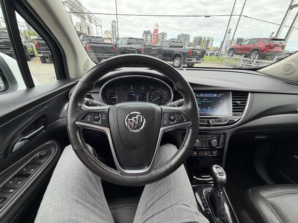2020 Buick Encore Essence in Charlemagne, Quebec - 11 - w1024h768px