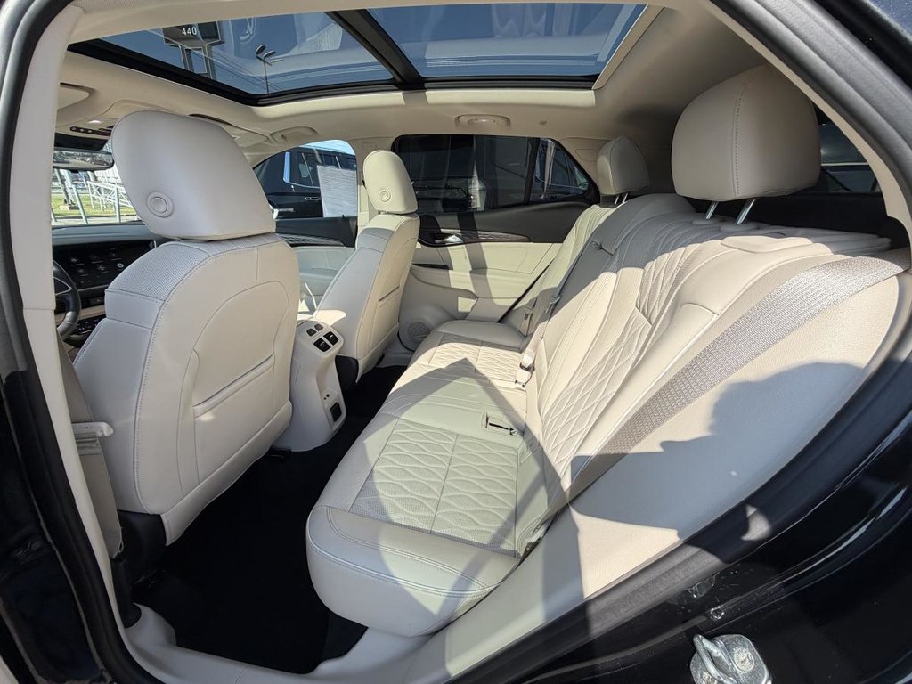 Buick Envision Avenir 2023 à Saint-Jérôme, Québec - 9 - w1024h768px