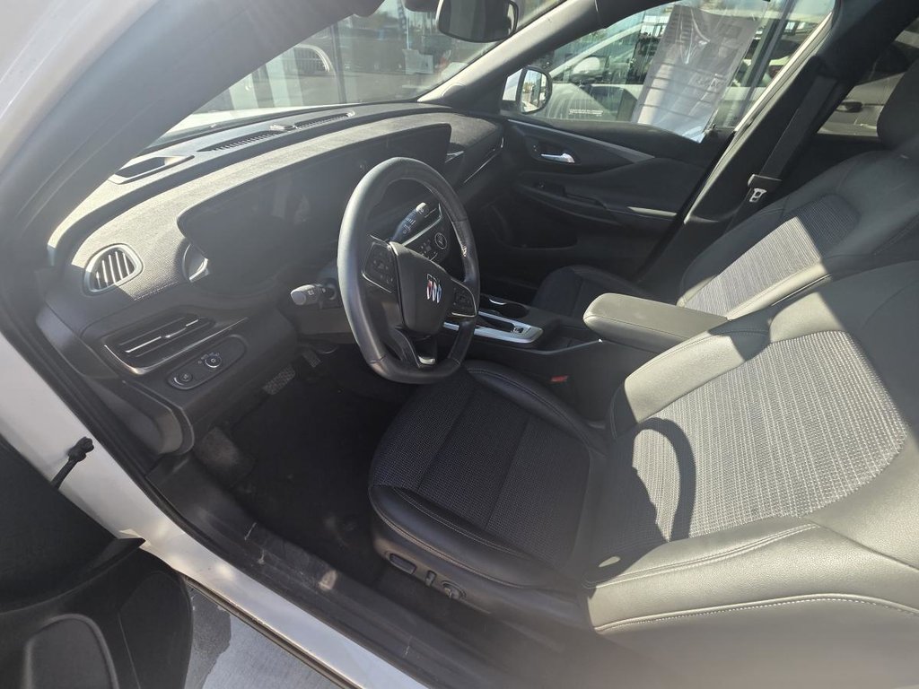 2024 Buick Envista FWD 4dr Preferred in Charlemagne, Quebec - 9 - w1024h768px