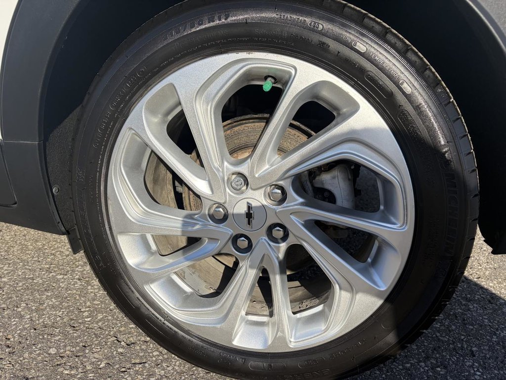 2023 Chevrolet Bolt EUV LT in Saint-Jérôme, Quebec - 6 - w1024h768px