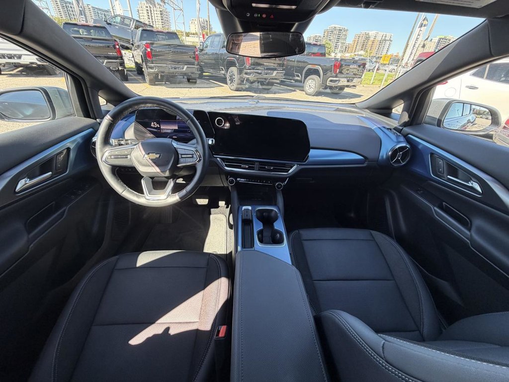 2025 Chevrolet Equinox LT in Saint-Jérôme, Quebec - 10 - w1024h768px