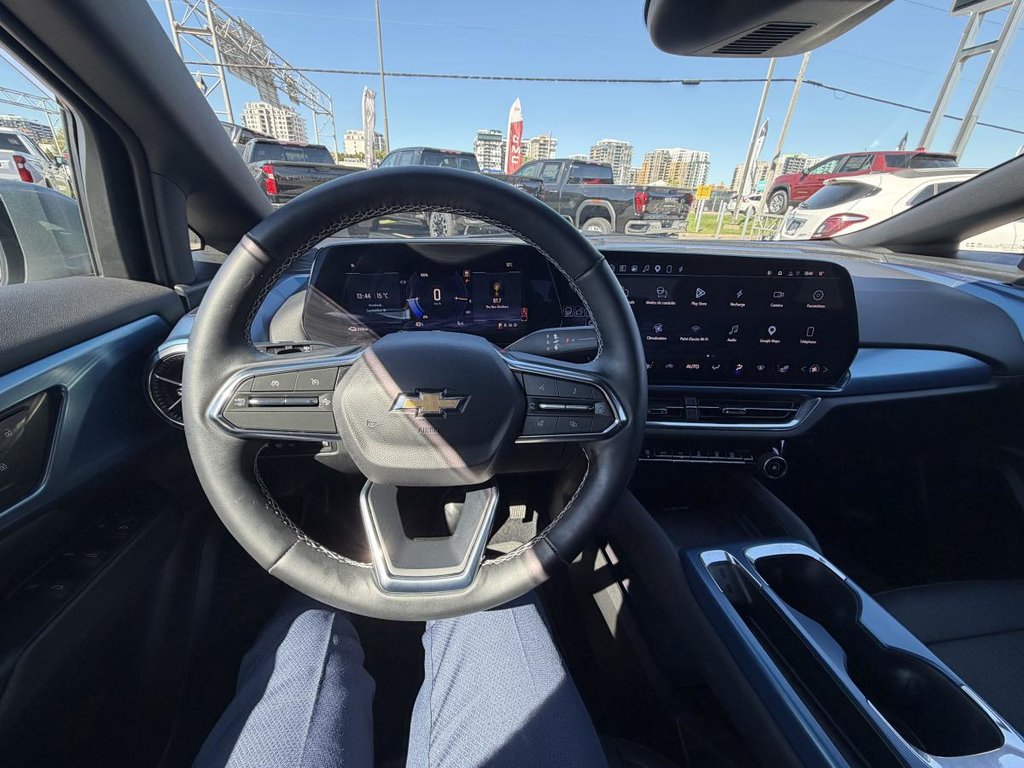 2025 Chevrolet Equinox LT in Saint-Jérôme, Quebec - 11 - w1024h768px