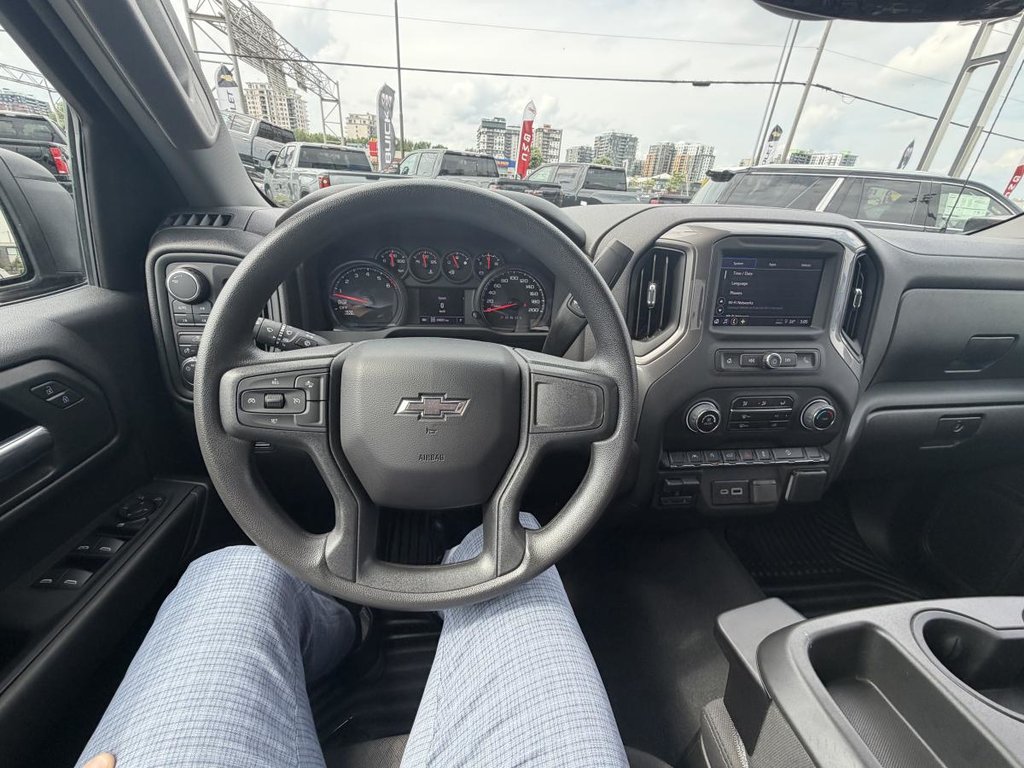 2024 Chevrolet Silverado 1500 4wd Crew Cab in Saint-Jérôme, Quebec - 10 - w1024h768px