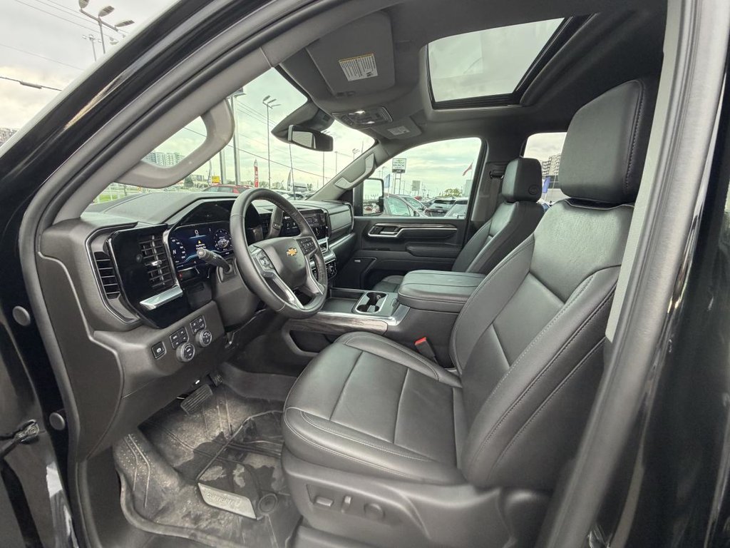 2025 Chevrolet Silverado 2500 LTZ in Saint-Jérôme, Quebec - 7 - w1024h768px