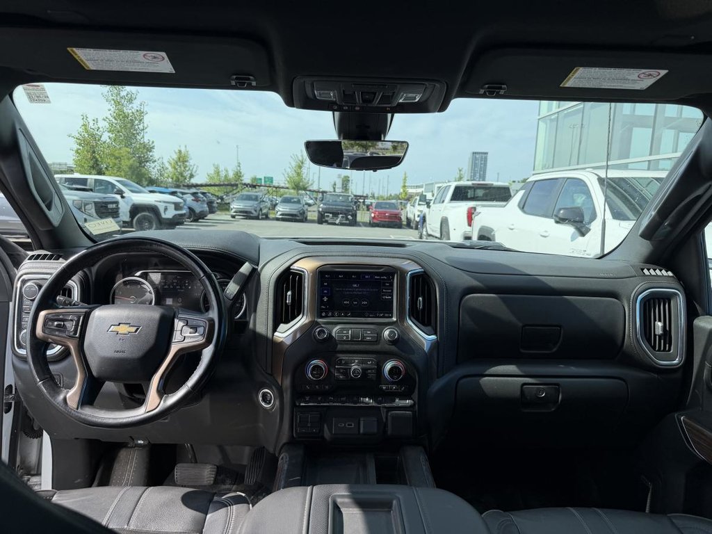 Chevrolet Silverado 3500HD 4WD Crew Cab Long Box High Country 2020 à Charlemagne, Québec - 10 - w1024h768px