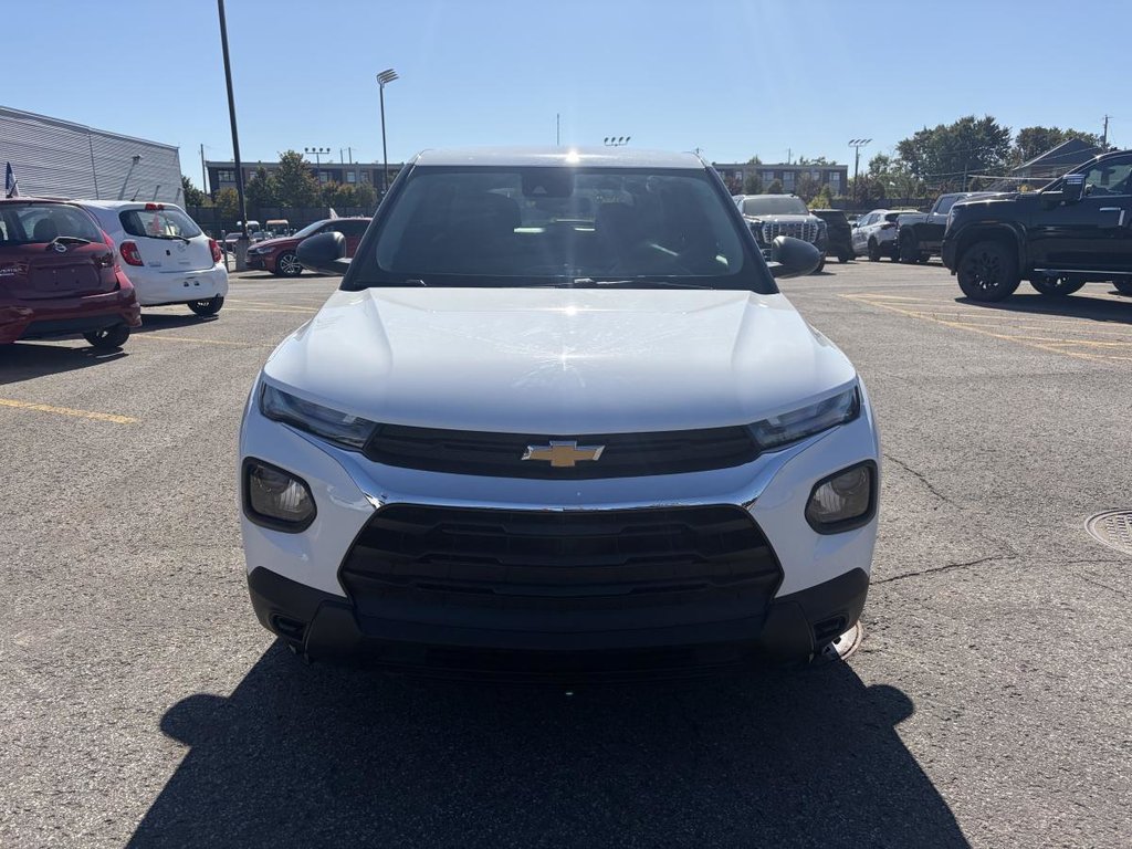 2023 Chevrolet TrailBlazer LS in Saint-Jérôme, Quebec - 2 - w1024h768px