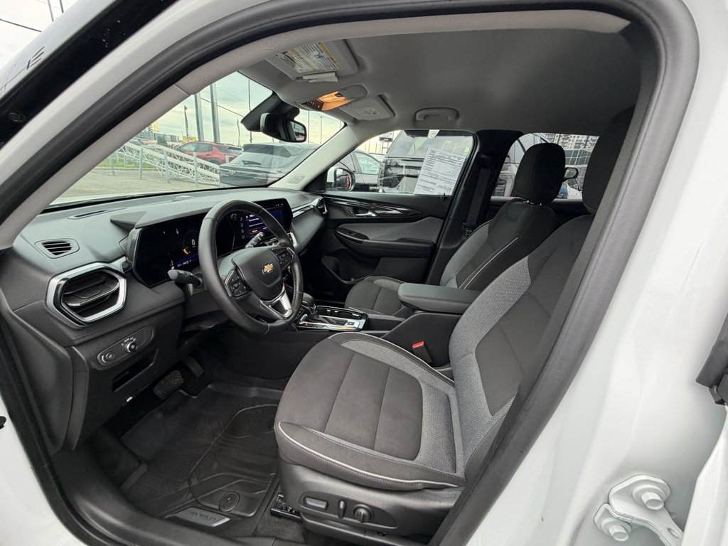 2024 Chevrolet TrailBlazer LT in Saint-Jérôme, Quebec - 8 - w1024h768px