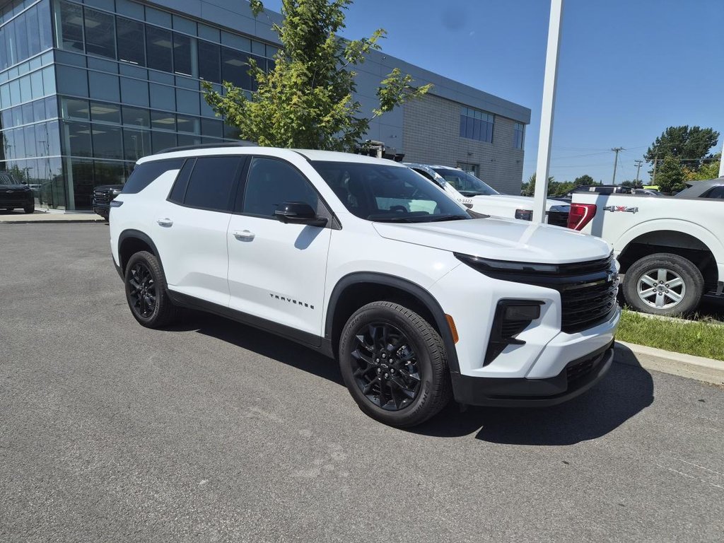 2025 Chevrolet Traverse AWD 4dr LT in Saint-Jérôme, Quebec - 1 - w1024h768px