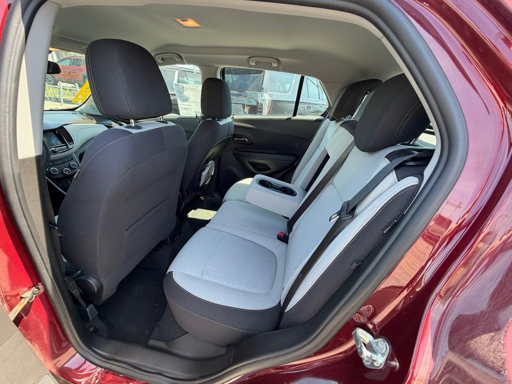 2017 Chevrolet Trax LS in Saint-Jérôme, Quebec - 8 - w1024h768px