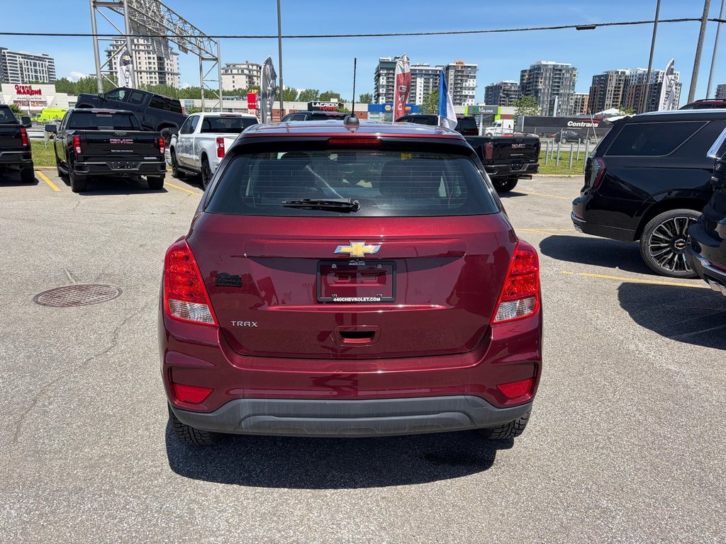 2017 Chevrolet Trax LS in Saint-Jérôme, Quebec - 5 - w1024h768px