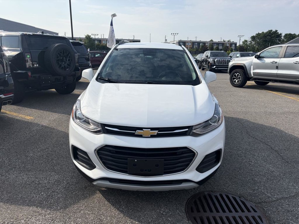 2020 Chevrolet Trax LT in Saint-Jérôme, Quebec - 2 - w1024h768px