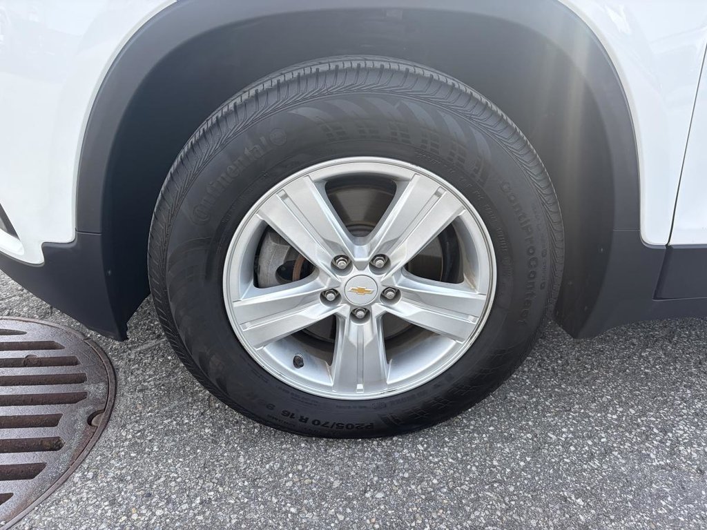 2020 Chevrolet Trax LT in Saint-Jérôme, Quebec - 7 - w1024h768px