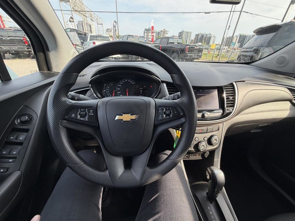 2020 Chevrolet Trax LT in Saint-Jérôme, Quebec - 11 - w1024h768px