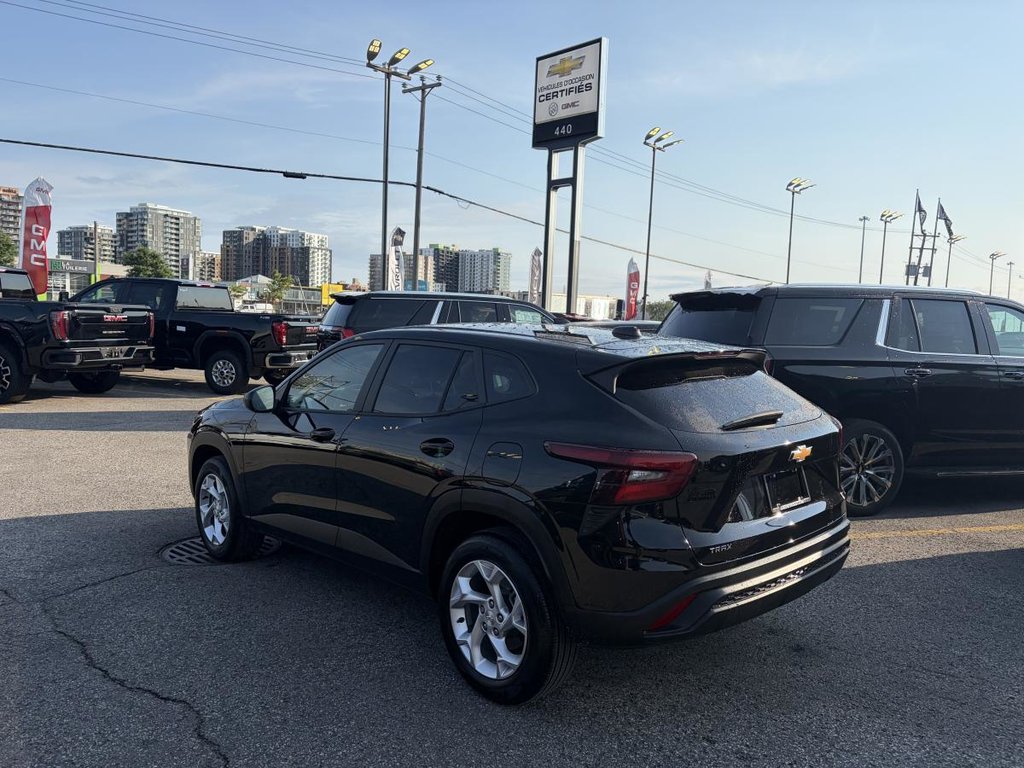Chevrolet Trax LS 2025 à Saint-Jérôme, Québec - 4 - w1024h768px