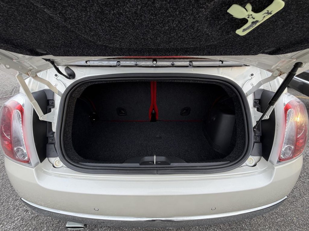2015 Fiat 500 Lounge in Saint-Jérôme, Quebec - 7 - w1024h768px