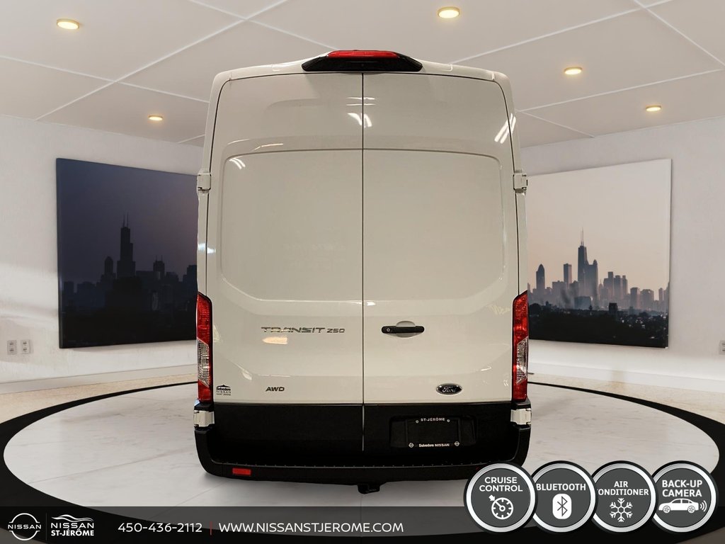 Ford Transit Cargo Van T-250 AWD 148 CUIR V-6 3.5 LITRES 2023 à Saint-Jérôme, Québec - 4 - w1024h768px