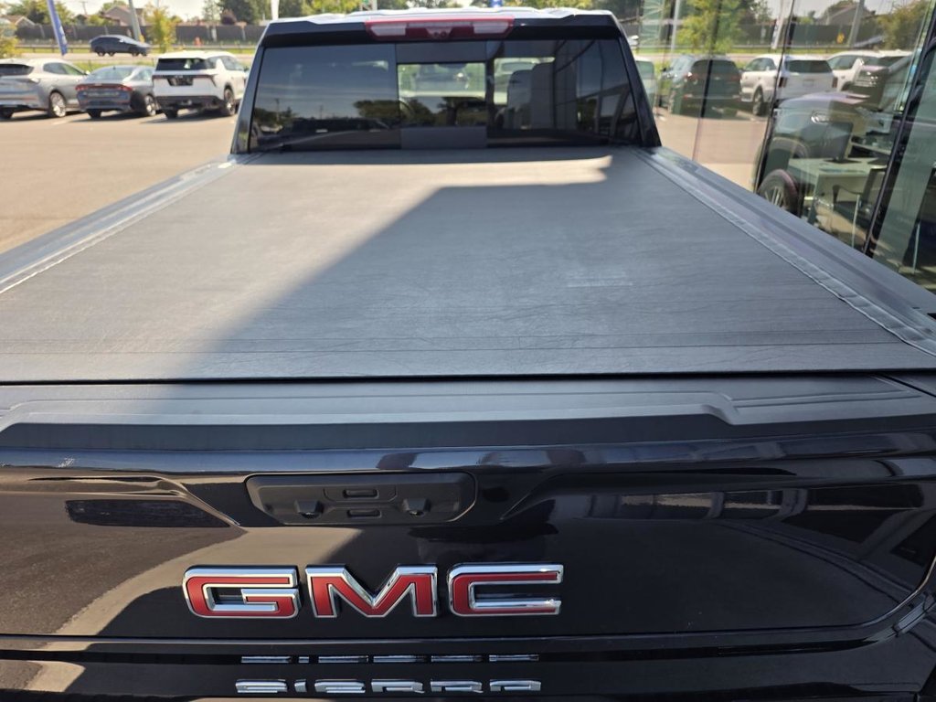 2025 GMC Sierra 1500 Crew Cab Standard Box 4-Wheel Drive AT4 in Saint-Jérôme, Quebec - 7 - w1024h768px