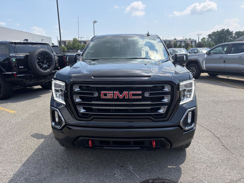 2022 GMC Sierra AT4 in Charlemagne, Quebec - 2 - w1024h768px