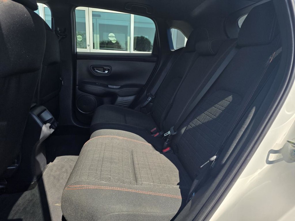 2025 Honda HR-V Sport AWD CVT in Saint-Jérôme, Quebec - 14 - w1024h768px