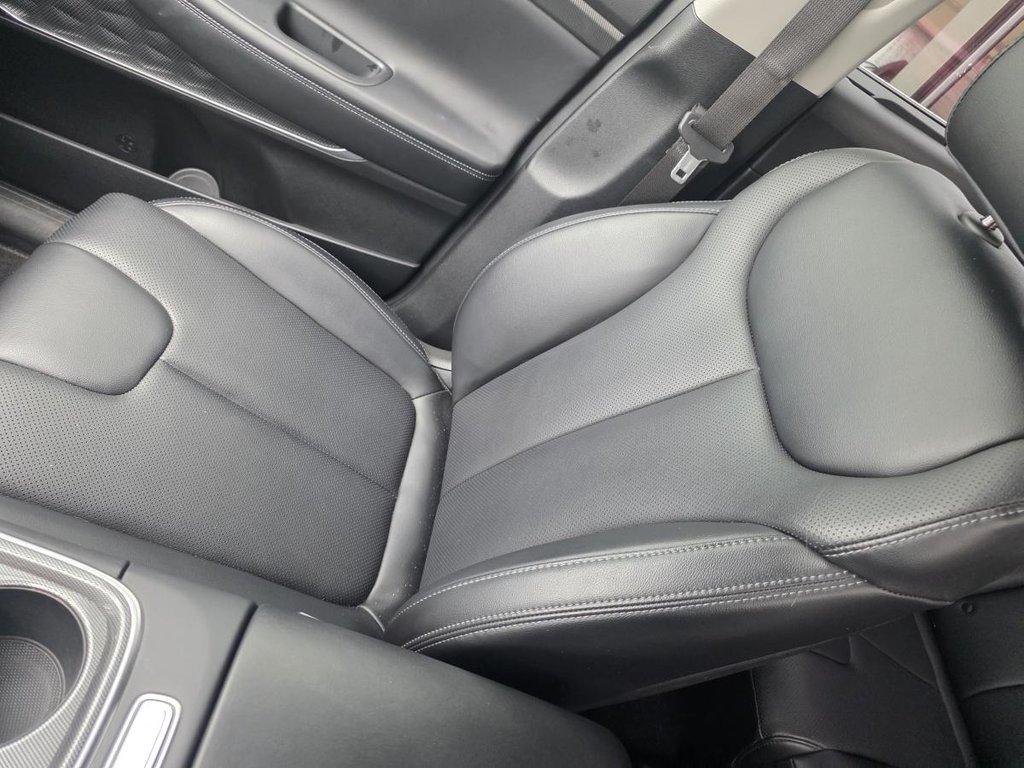 Hyundai Santa Fe Urban AWD 2023 à Saint-Jérôme, Québec - 13 - w1024h768px