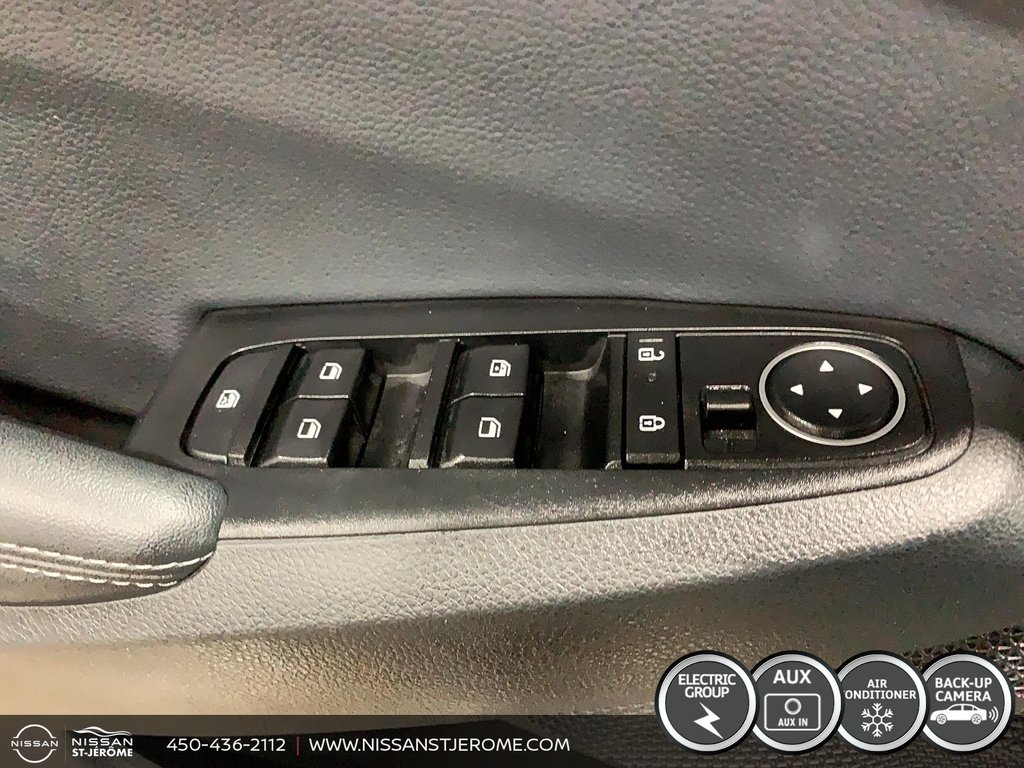 Kia Seltos EX AWD CUIR TOIT CAMÉRA VOLANT CHAUFFANT 2024 à Charlemagne, Québec - 22 - w1024h768px