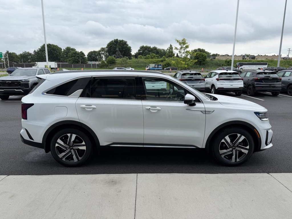 2022 Kia Sorento SX AWD w/Grey Interior in Charlemagne, Quebec - 5 - w1024h768px