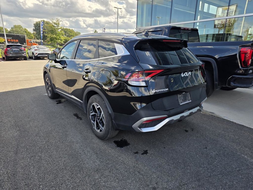 2025 Kia Sportage LX FWD in Charlemagne, Quebec - 7 - w1024h768px