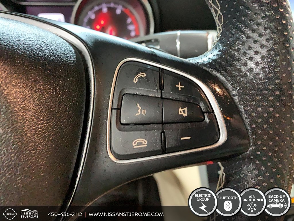 2020 Mercedes-Benz GLA 250 4 MATIC A/C BLUETOOTH MAGS TOIT OUVRANT in Saint-Jérôme, Quebec - 17 - w1024h768px