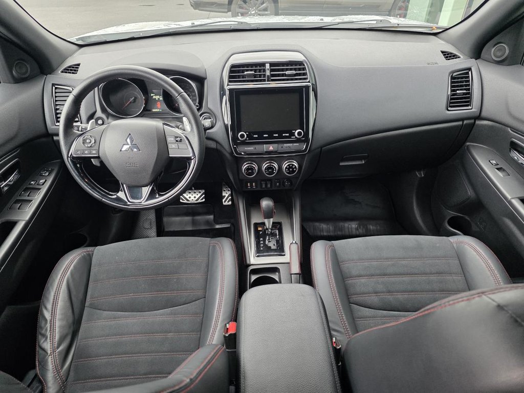 2022 Mitsubishi RVR SE AWC in Charlemagne, Quebec - 11 - w1024h768px