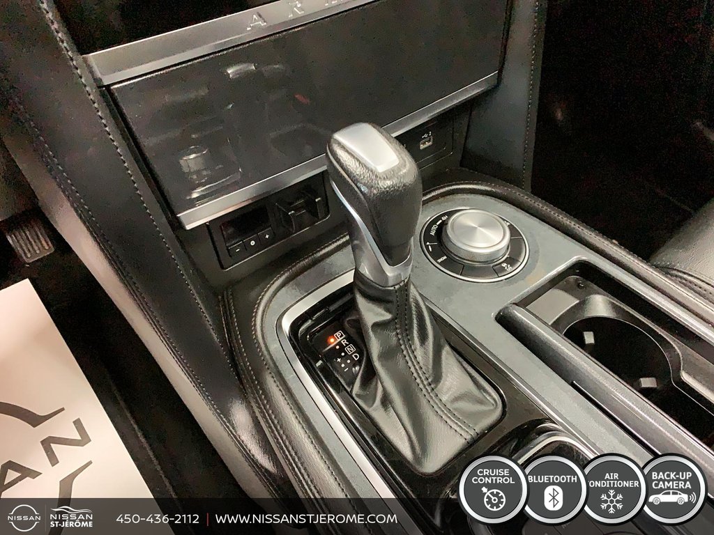 2022 Nissan Armada SL V8 MAGS TOIT OUVRANT NAVIGATION CUIR BOSE CAM in Charlemagne, Quebec - 16 - w1024h768px