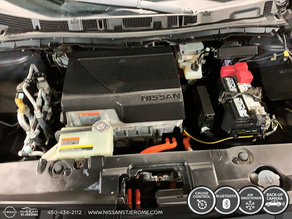 Nissan LEAF SV 240 KM AUTONOMIE A/C NAVIGATION CAMÉRA RECUL 2020 à Saint-Jérôme, Québec - 9 - w1024h768px