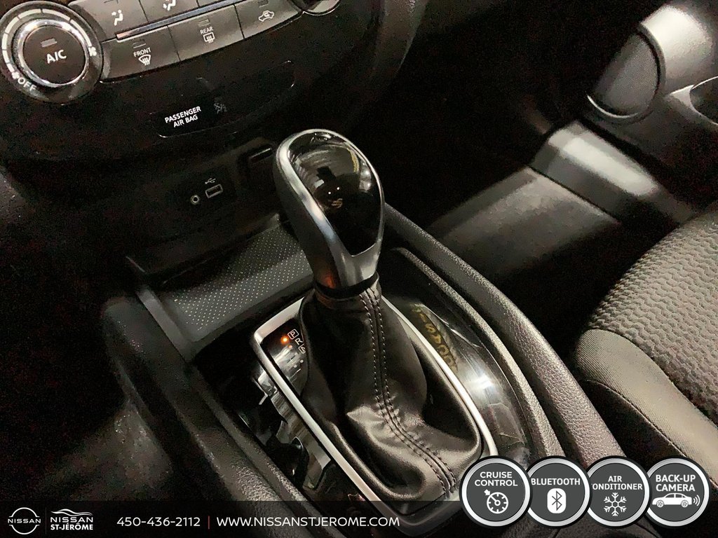 2020 Nissan Qashqai S AWD MAGS CRUISE CAMÉRA BLUETOOTH SIÈGES CHAUFF in Charlemagne, Quebec - 15 - w1024h768px
