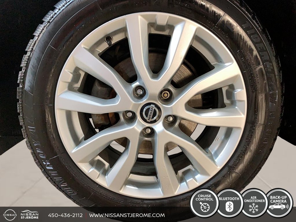 2020 Nissan Qashqai S AWD MAGS CRUISE CAMÉRA BLUETOOTH SIÈGES CHAUFF in Charlemagne, Quebec - 7 - w1024h768px