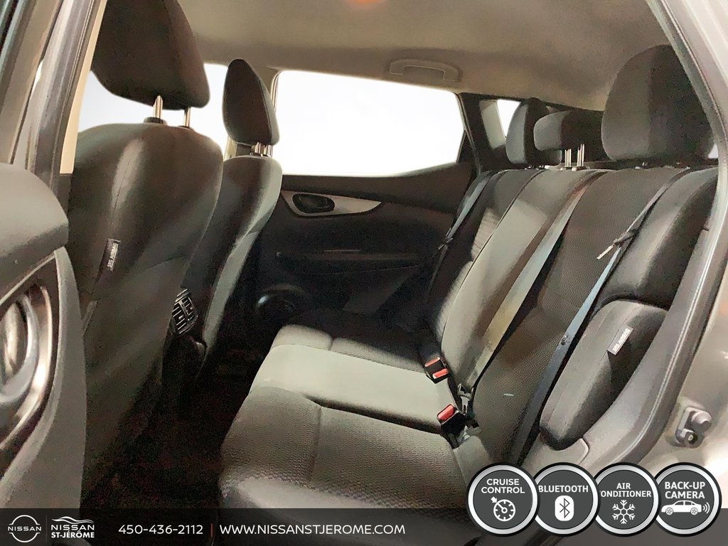 Nissan Qashqai S TRACTION MAGS CAMÉRA RECUL BLUETOOTH SIÈGES CH 2021 à Saint-Jérôme, Québec - 10 - w1024h768px