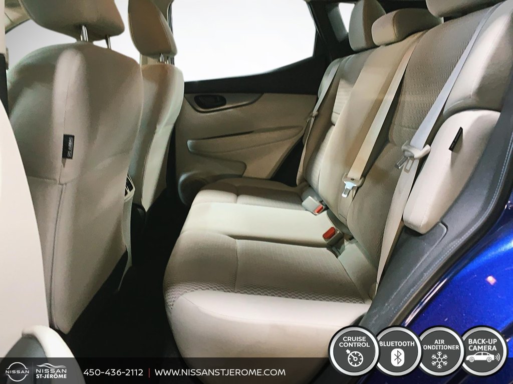 Nissan Qashqai S FWD A/C BLUETOOTH MAGS CAMÉRA RECUL 2021 à Charlemagne, Québec - 10 - w1024h768px